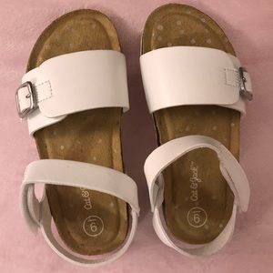 NWOT toddler girls Cat & Jack white sandals